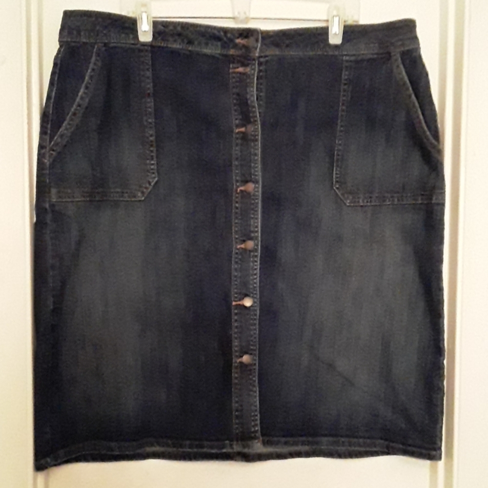 LIZ CLAIBORNE JEANS SKIRT PLUS SIZE 18